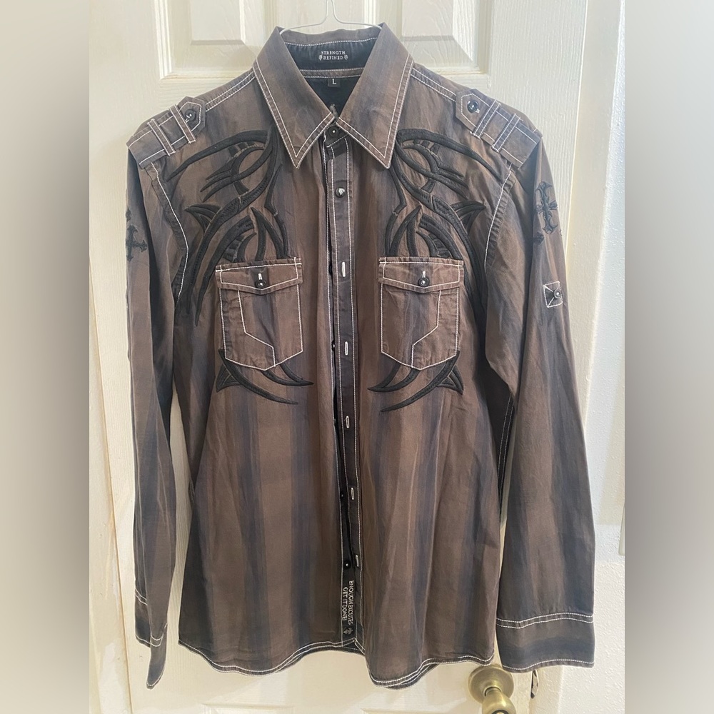 EUC Brown Roar Shirt Size Large